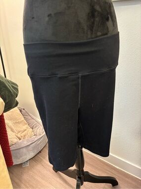 Fabletics Black Waist Bike Shorts